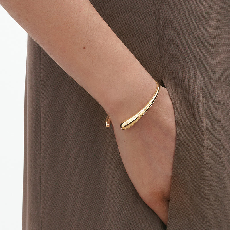 Mercy armring